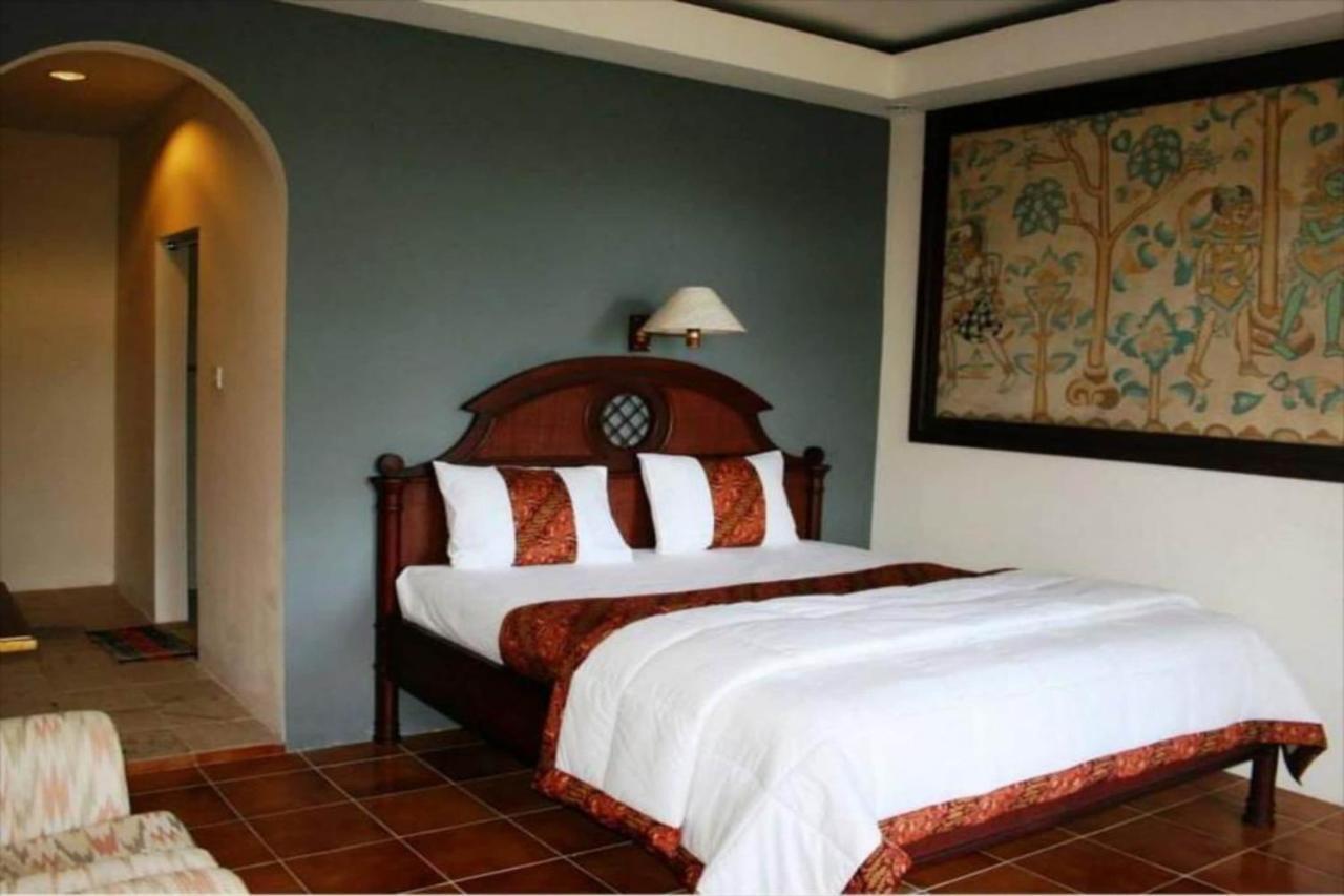 Pecatu Guesthouse Uluwatu Esterno foto