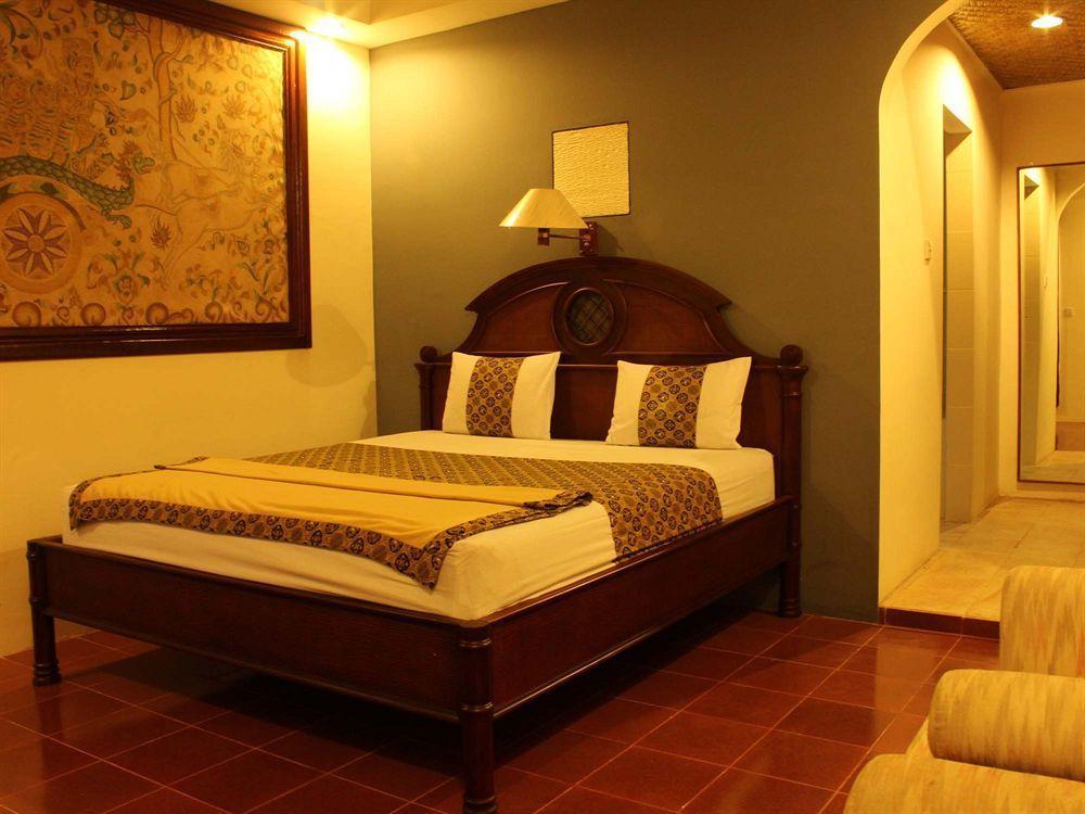Pecatu Guesthouse Uluwatu Esterno foto